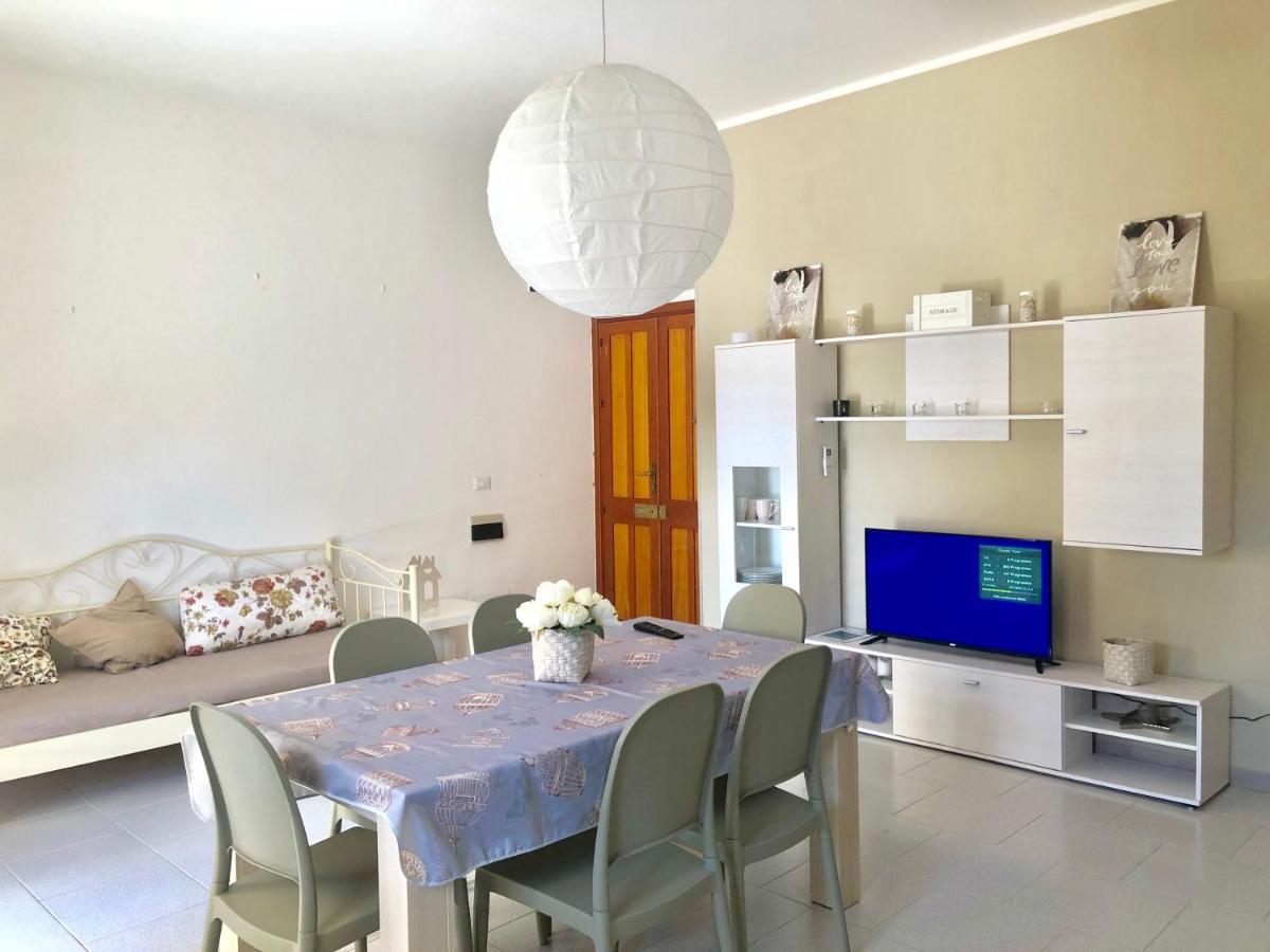 Apartament Victoria 150Mt From Beach Castelsardo Kültér fotó